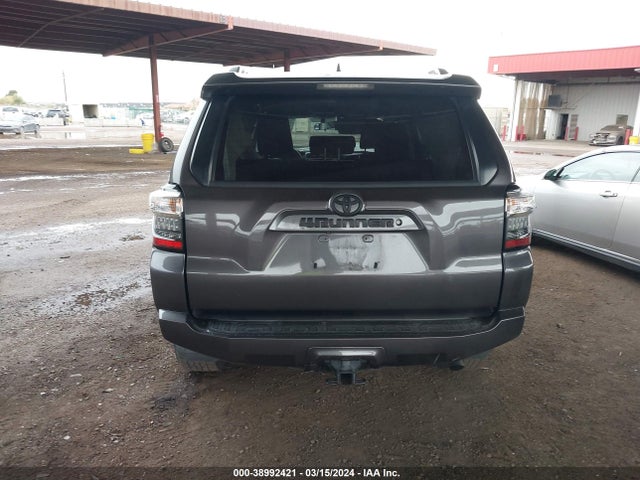 Toyota 4RUNNER SR5 2015 JTEBU5JRXF5242910 Image 16