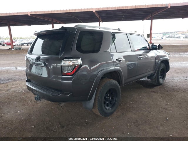 Toyota 4RUNNER SR5 2015 JTEBU5JRXF5242910 Image 4