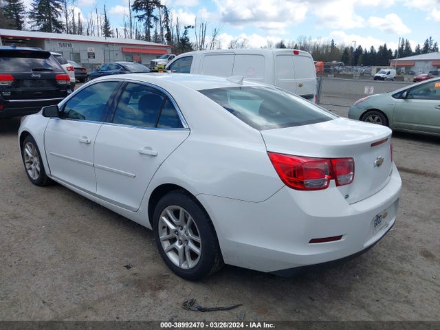 Chevrolet MALIBU 1LT 2015 1G11C5SL1FF313587 Image 3