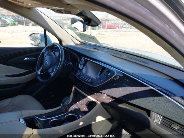 Buick Envision Premium I 2018 LRBFX3SX4JD003381 Image 5
