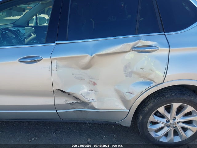 Buick Envision Premium I 2018 LRBFX3SX4JD003381 Image 6