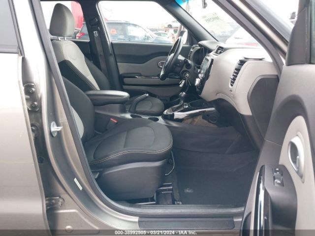 KNDJP3A51F7144720 KIA SOUL +