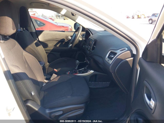 Jeep Compass Sport 4x4 2018 3C4NJDAB7JT150878 Image 5