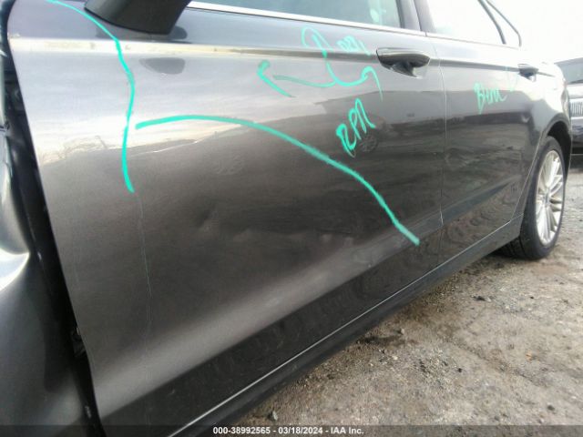 3FA6P0T91GR141689 Ford FUSION SE