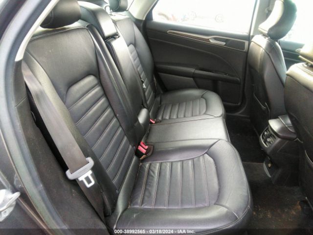 3FA6P0T91GR141689 Ford FUSION SE