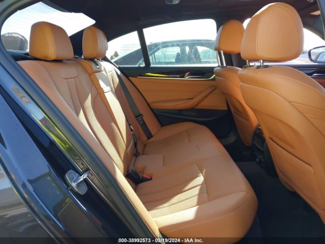 WBA13AG0XMCF22761 BMW 530e