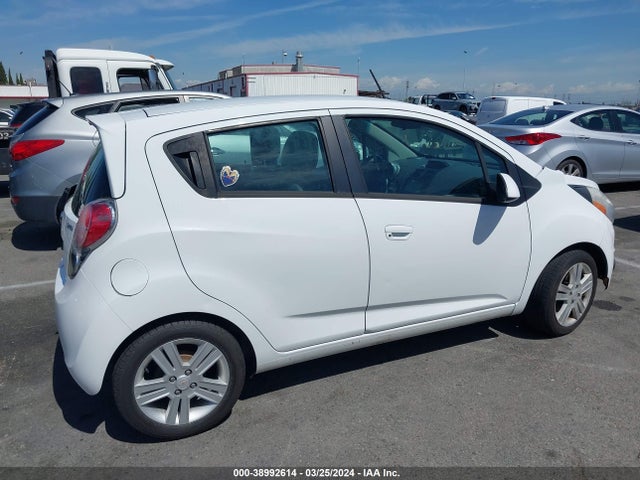 Chevrolet Spark 1lt Cvt 2015 KL8CD6S94FC761842 Image 13