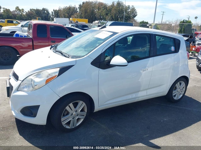 Chevrolet Spark 1lt Cvt 2015 KL8CD6S94FC761842 Image 14
