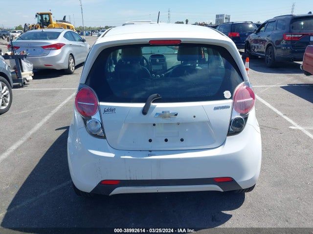 Chevrolet Spark 1lt Cvt 2015 KL8CD6S94FC761842 Image 16