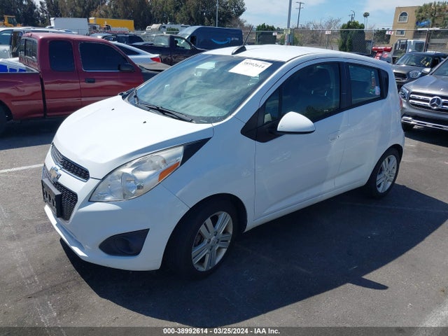 Chevrolet Spark 1lt Cvt 2015 KL8CD6S94FC761842 Image 2
