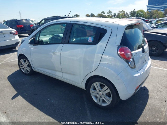 Chevrolet Spark 1lt Cvt 2015 KL8CD6S94FC761842 Image 3