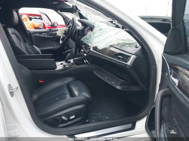 WBAJA7C51KWW42774 BMW 530i Xdrive