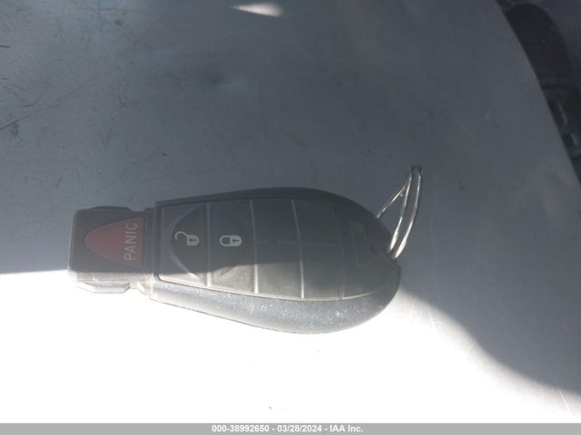1C4PJLAB2FW617208 Jeep Cherokee Sport