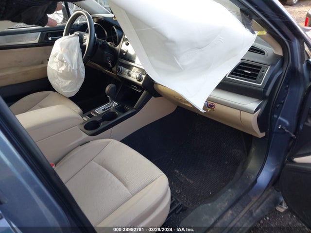 Subaru Outback 2.5i Premium 2017 4S4BSAHC3H3429520 Image 5