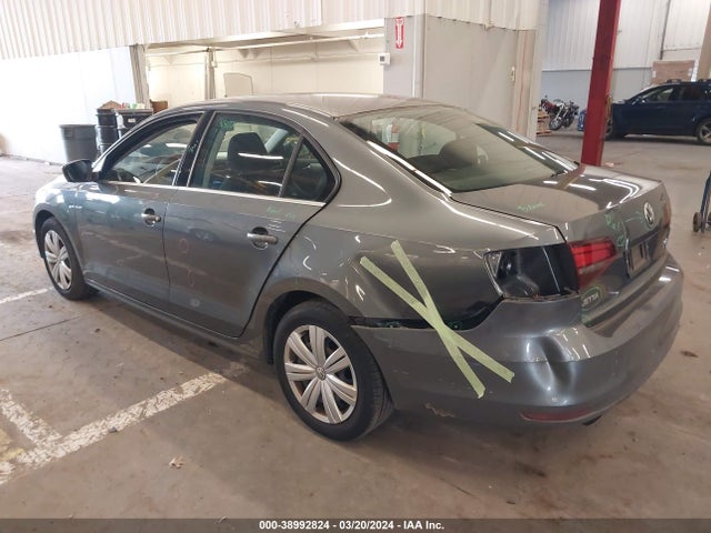 3VW2B7AJ2HM369421 Volkswagen Jetta 1.4t S