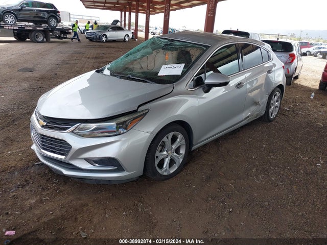 Chevrolet Cruze Premier Auto 2017 3G1BF6SM7HS505265 Image 2