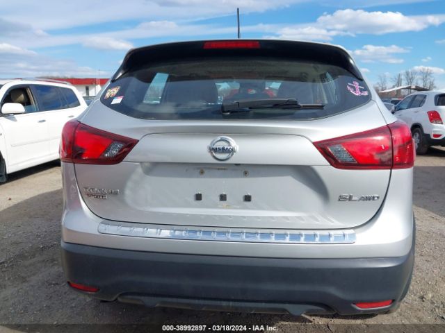 JN1BJ1CR7JW600294 Nissan Rogue Sport Sl