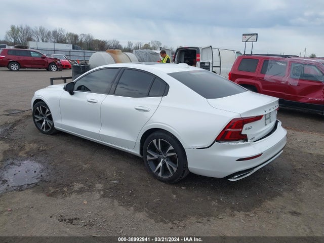 7JRA22TM7LG065434 Volvo S60 T6 R-design