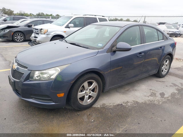 Chevrolet Cruze 1lt Auto 2014 1G1PC5SB4E7427335 Image 2