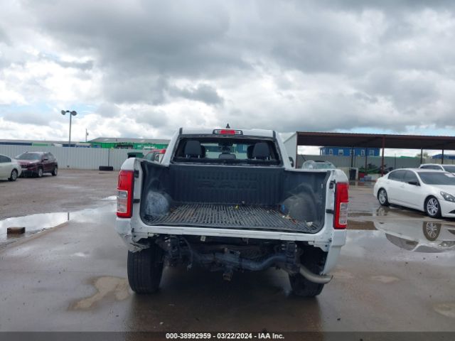 1C6SRECG9LN386100 RAM 1500 Tradesman Quad Cab 4x2 6'4 Box
