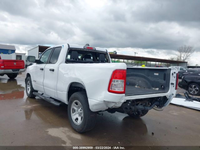 1C6SRECG9LN386100 RAM 1500 Tradesman Quad Cab 4x2 6'4 Box