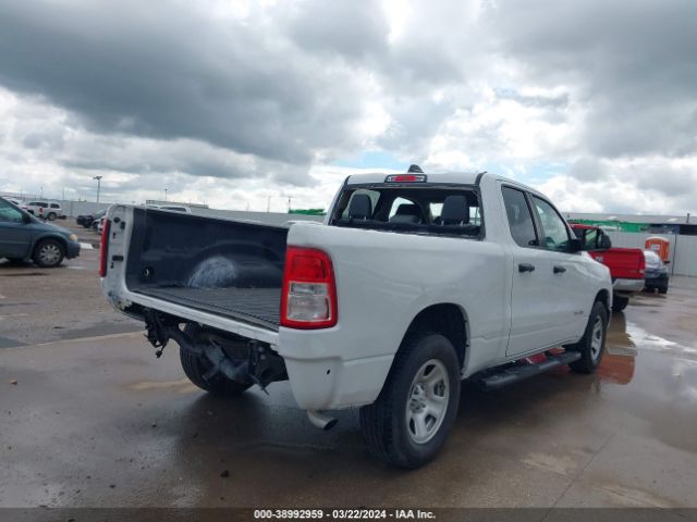 1C6SRECG9LN386100 RAM 1500 Tradesman Quad Cab 4x2 6'4 Box