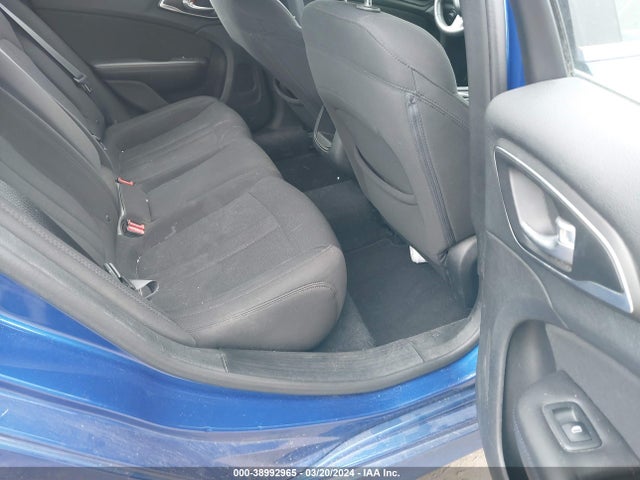 Chrysler 200 Limited 2015 1C3CCCAB2FN632441 Image 8