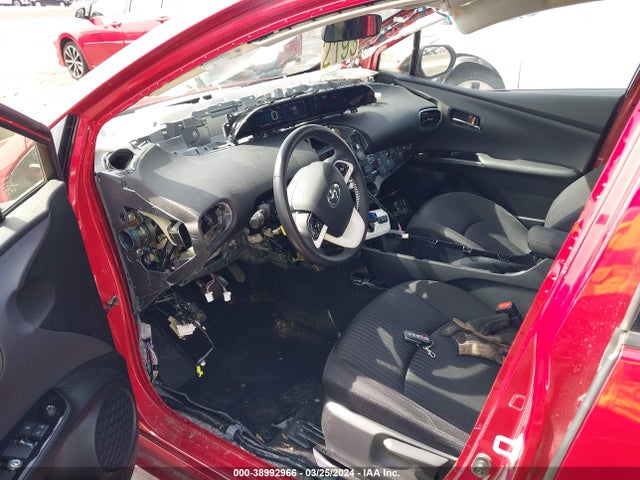 Toyota Prius Prime Plus 2019 JTDKARFPXK3115611 Image 6