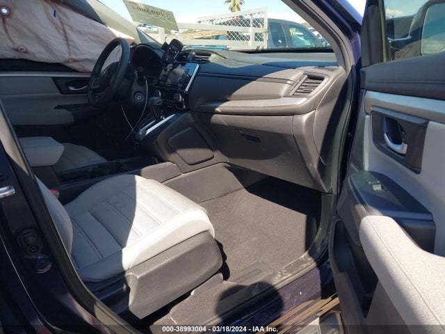Honda CR-V LX 2017 7FARW5H30HE003712 Image 5
