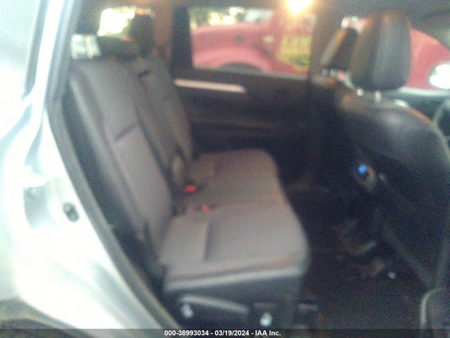 Toyota Highlander Le V6 2016 5TDBKRFH9GS313172 Image 8