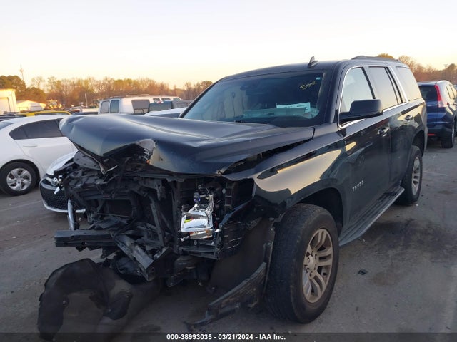 Chevrolet Tahoe Lt 2017 1GNSCBKC3HR137936 Image 2