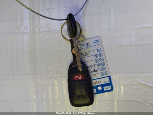 KMHD35LH3HU351556 Hyundai ELANTRA GT