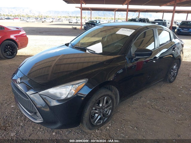 Toyota YARIS LE 2019 3MYDLBYV0KY528832 Image 2