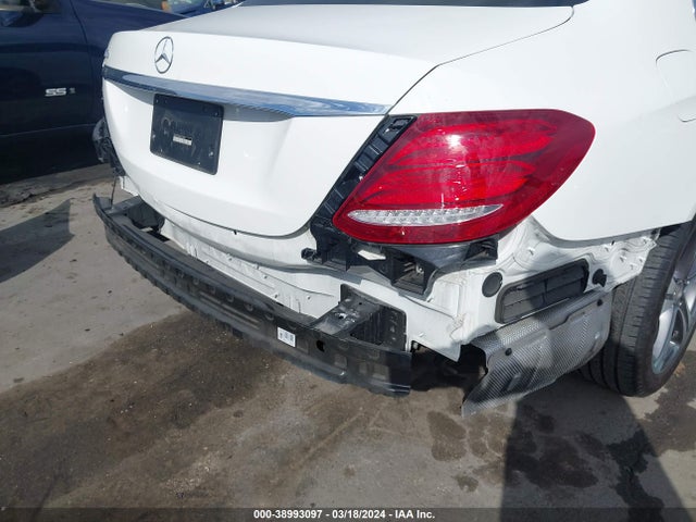 Mercedes-Benz m274 2019 WDDZF4JB0KA514902 Image 18