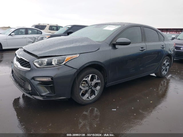KIA Forte Lxs 2019 3KPF24AD0KE093447 Image 2