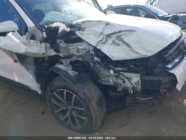 3VV1B7AX2MM108434 Volkswagen Tiguan 2.0t S