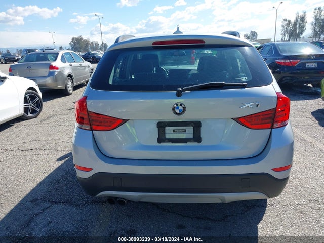 BMW X1 Xdrive28i 2015 WBAVL1C58FVY39705 Image 16