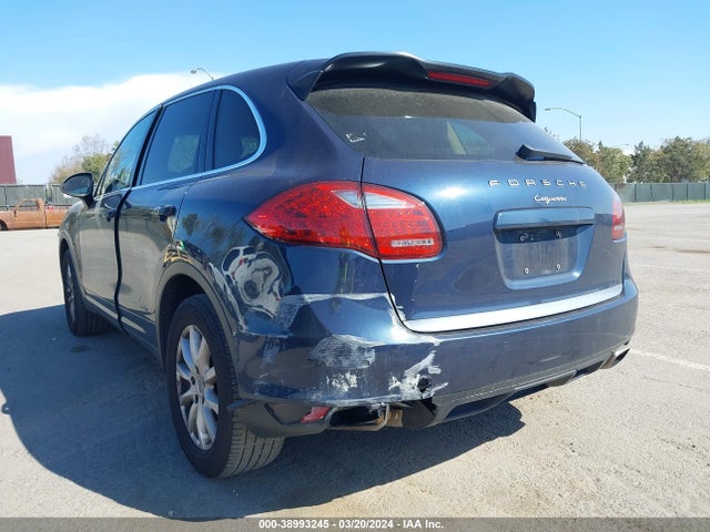 2012 PORSCHE CAYENNE WP1AA2A22CLA00015 Photo 5