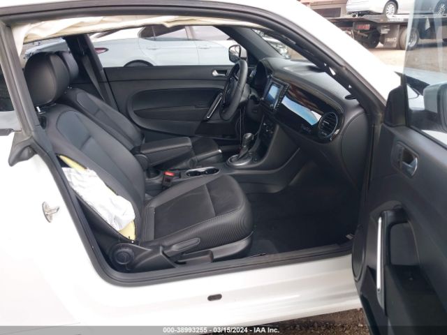 3VWFD7AT1JM701898 Volkswagen Beetle 2.0t Coast/2.0t S