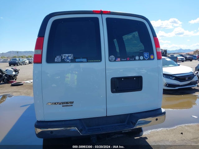 1GBWGFFG1G1223833 Chevrolet Express 2500 Lt