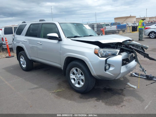Toyota 4RUNNER SR5 2019 JTEZU5JR4K5200760 Image 1