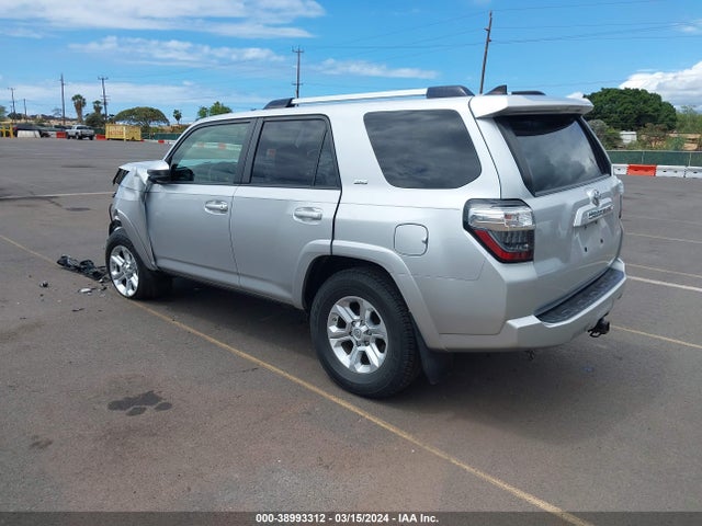 Toyota 4RUNNER SR5 2019 JTEZU5JR4K5200760 Image 3
