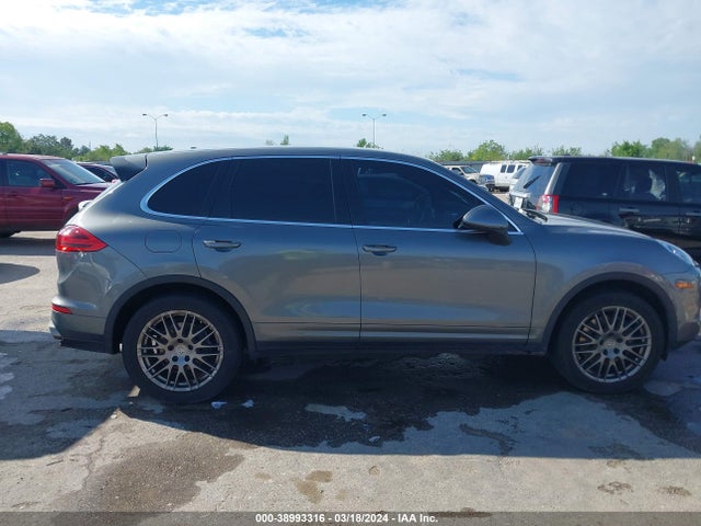 Porsche Cayenne 2016 WP1AA2A20GKA11509 Image 13