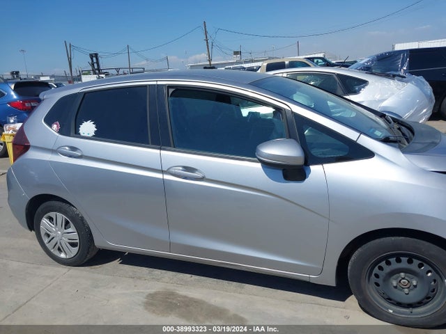 Honda FIT LX 2019 3HGGK5H43KM737188 Image 13