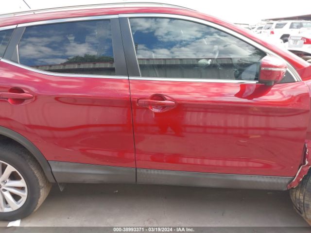 JN1BJ1CP1KW224742 Nissan Rogue Sport Sv