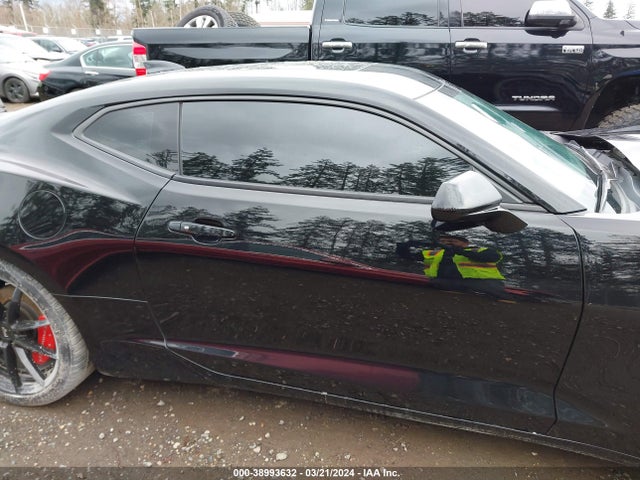 Chevrolet Camaro 1lt 2018 1G1FB1RS1J0122715 Image 13