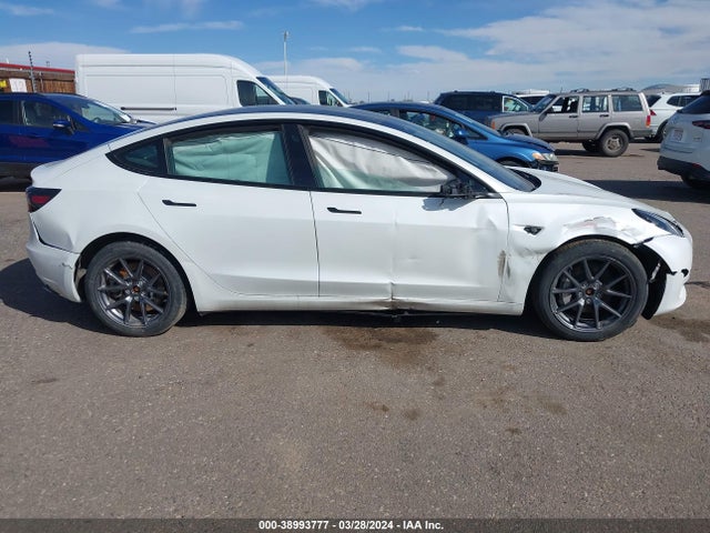 Tesla Model 3 Long Range Dual Motor All-wheel Drive 2023 5YJ3E1EB4PF599673 Image 13