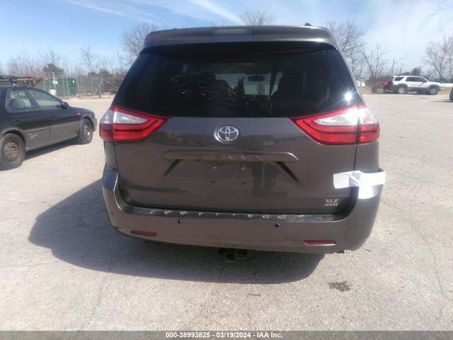 Toyota Sienna Xle 7 Passenger 2015 5TDDK3DC7FS105061 Image 17