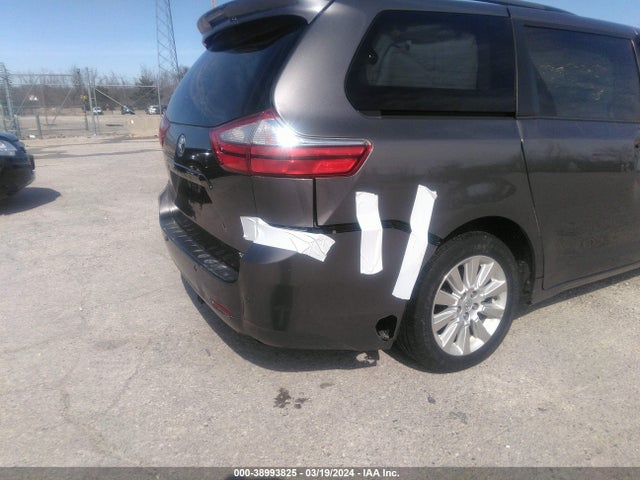 Toyota Sienna Xle 7 Passenger 2015 5TDDK3DC7FS105061 Image 12