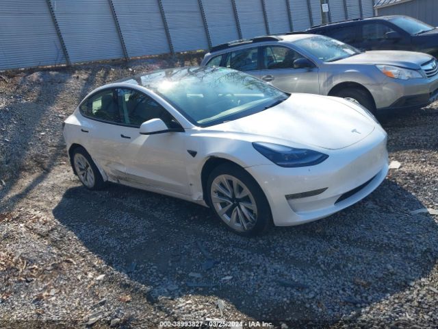 2022 Tesla Model 3 Rear-wheel Drive მანქანა იყიდება აუქციონზე, vin: 5YJ3E1EA7NF356704, აუქციონის ნომერი: 38993827